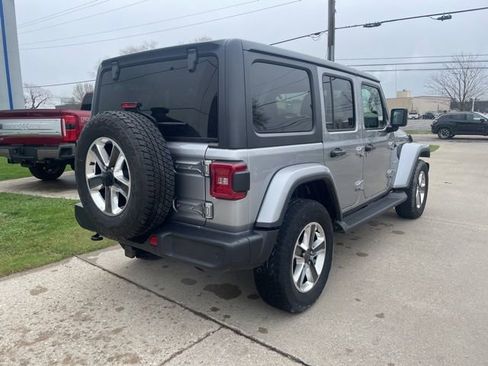 Used 2021 Jeep Wrangler Unlimited Sahara w/ Uconnect 4C Nav & Sound Group AWD/4WD image 14