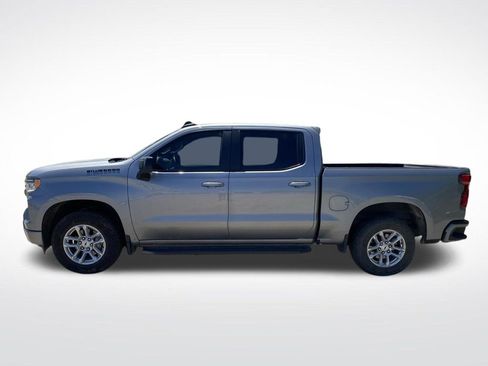 Used 2023 Chevrolet Silverado 1500 RST AWD/4WD image 3