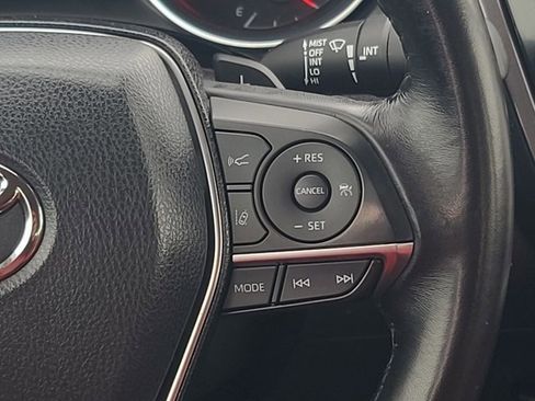 Used 2019 Toyota Camry XSE image 24