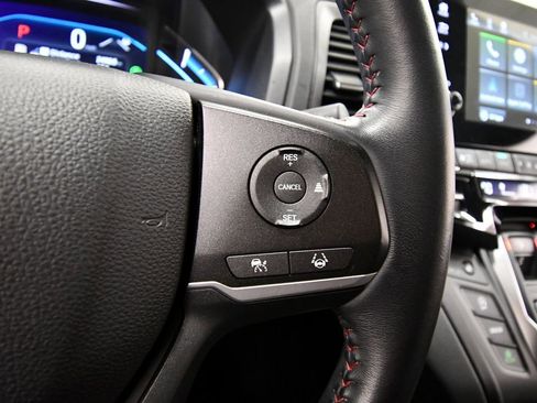 Certified 2023 Honda Odyssey Sport image 21