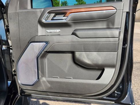 Used 2024 GMC Sierra 1500 Denali w/ Denali Reserve Package image 20