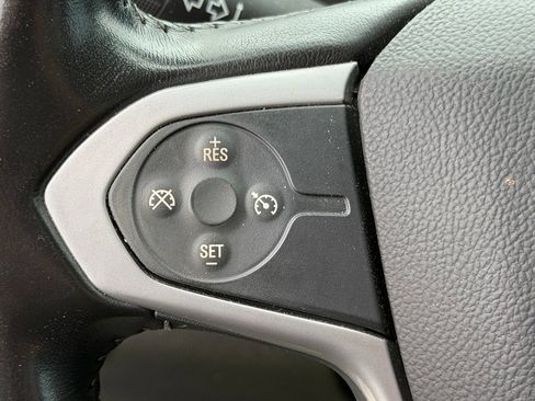 Used 2022 Chevrolet Colorado LT w/ LT Convenience Package RWD image 15
