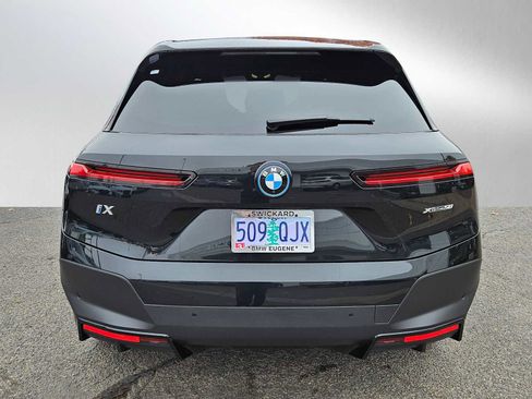 Used 2025 BMW iX xDrive50 image 4