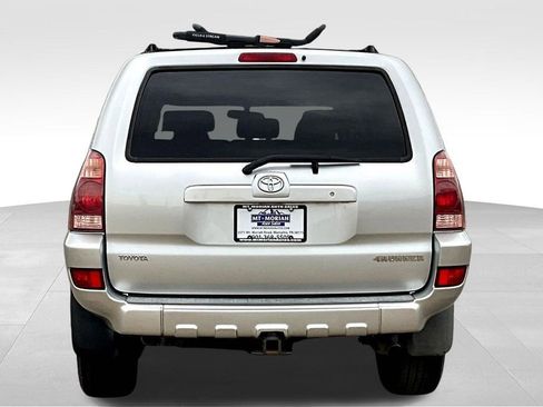 Used 2005 Toyota 4Runner SR5 image 5