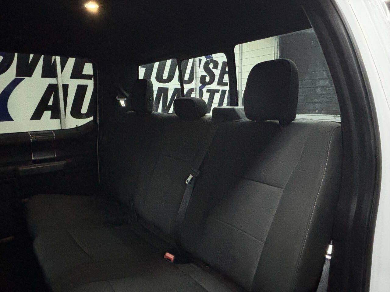 Used 2018 Ford F150 XLT w/ Equipment Group 302A Luxury RWD image 29