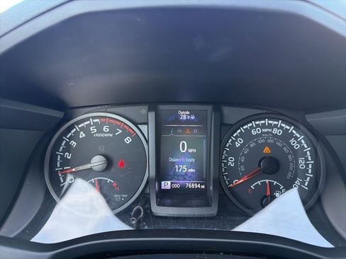 Certified 2020 Toyota Tacoma SR image 7