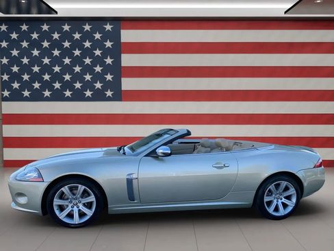 Used 2007 Jaguar XK Convertible RWD image 2