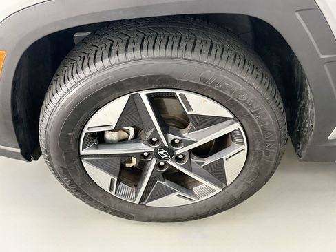 Used 2025 Hyundai Tucson SEL AWD/4WD image 11