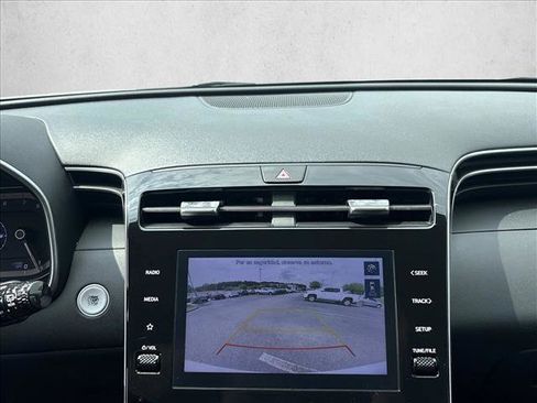 Used 2022 Hyundai Tucson SEL FWD image 9
