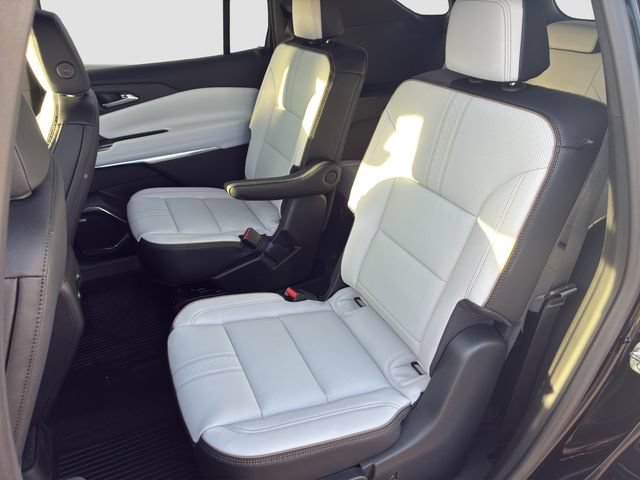 Used 2026 Chevrolet Traverse High Country w/ LPO, Floor Liner Package AWD/4WD image 12