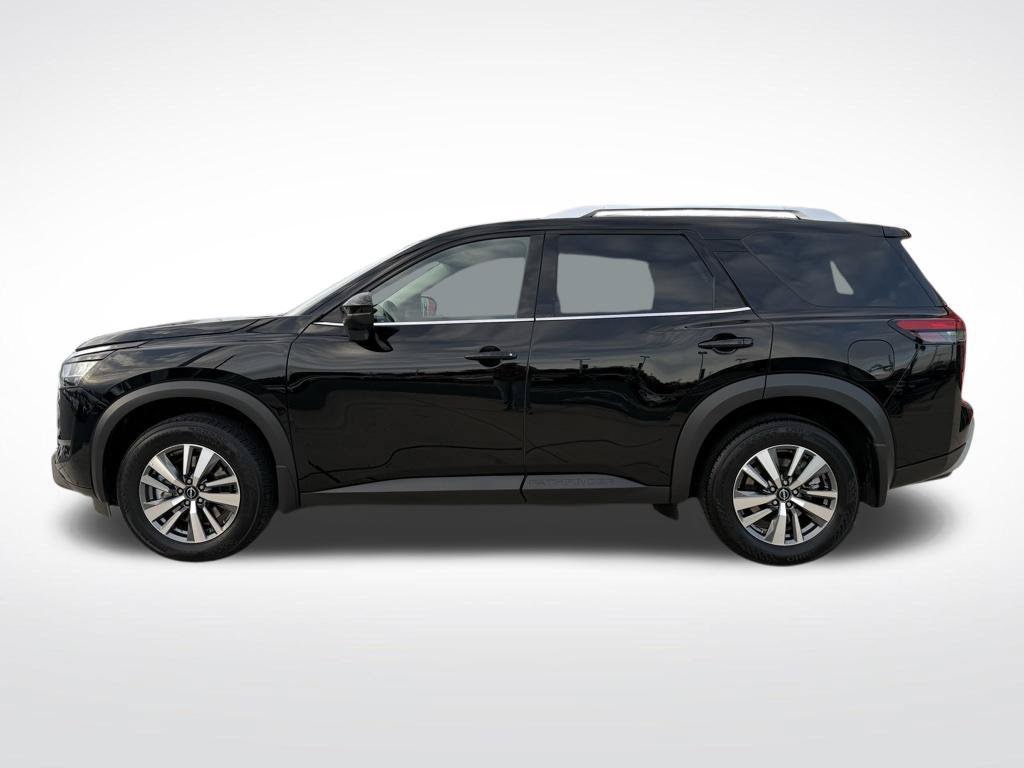 Certified 2024 Nissan Pathfinder SL AWD/4WD image 2