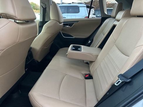 Used 2025 Toyota RAV4 Limited w/ Advanced Technology Package image 12