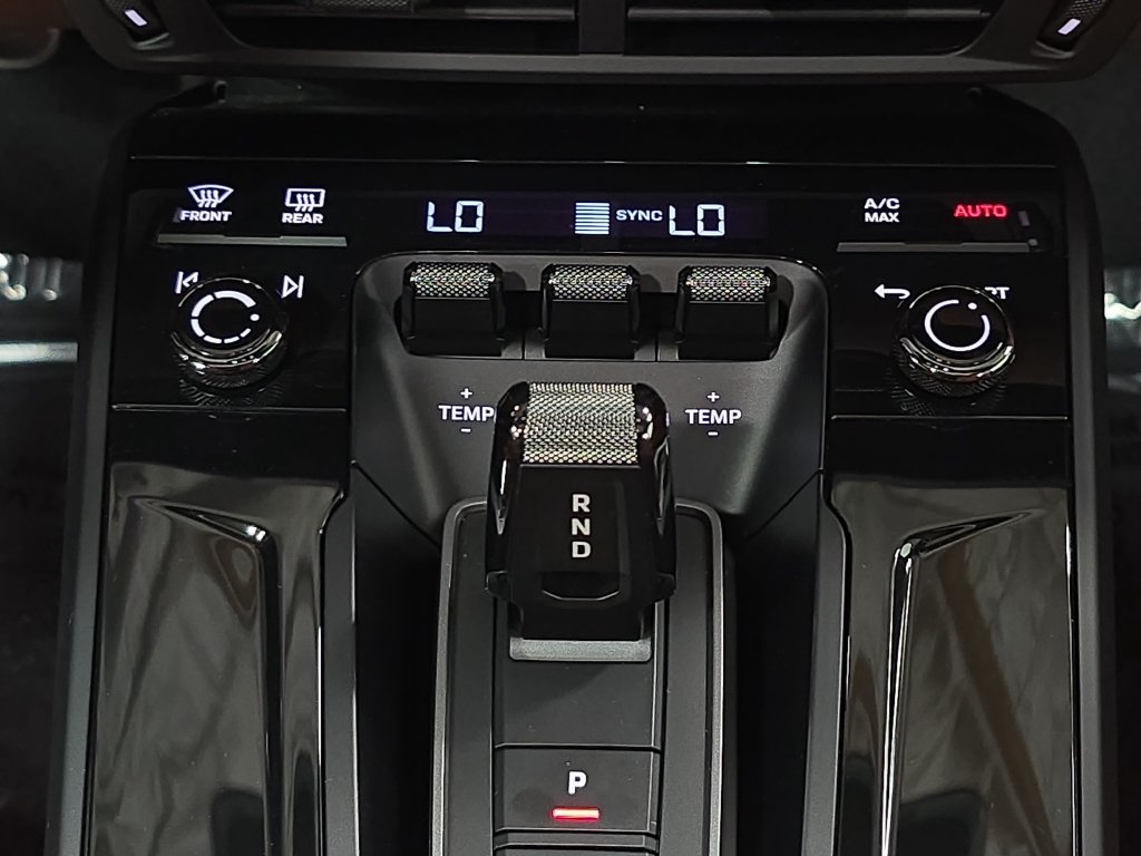 Certified 2026 Porsche 911 Carrera GTS RWD image 19