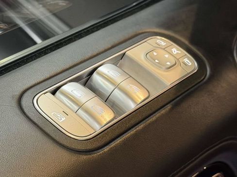 Certified 2022 Mercedes-Benz G 63 AMG 4MATIC image 23