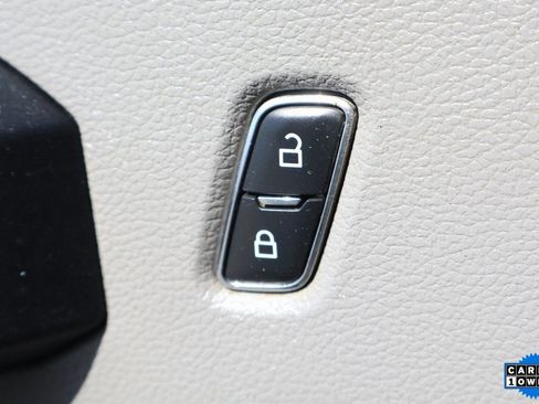 Used 2021 Ford F350 XL w/ Power Equipment Group image 14