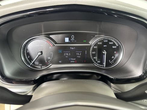 Used 2025 Cadillac XT5 Premium Luxury FWD image 27