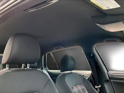 Used 2018 Volkswagen GTI S image 24
