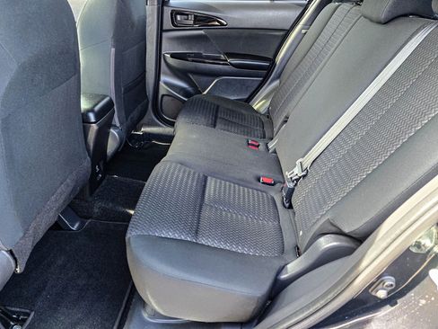 Used 2022 Mitsubishi Eclipse Cross LE image 29