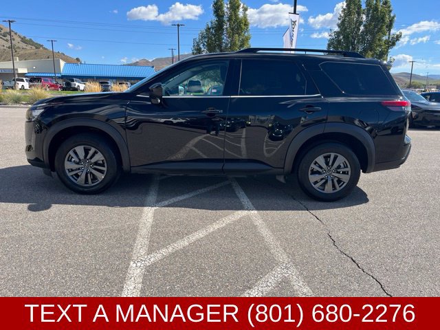 Used 2026 Nissan Pathfinder SV AWD/4WD image 7