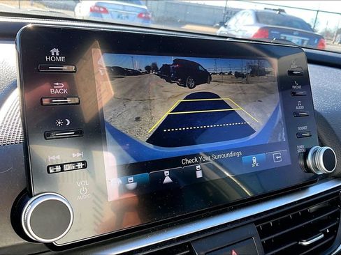 Used 2020 Honda Accord Touring image 31