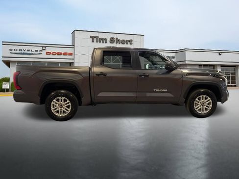 Used 2025 Toyota Tundra SR5 AWD/4WD image 6
