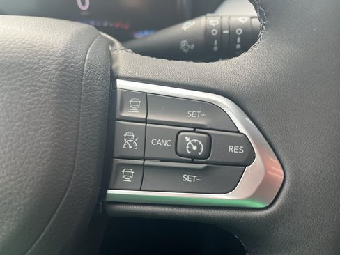 New 2026 Jeep Compass Limited AWD/4WD image 30