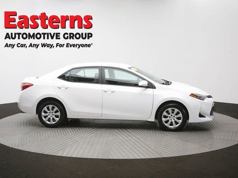 Used 2019 Toyota Corolla LE FWD image 44