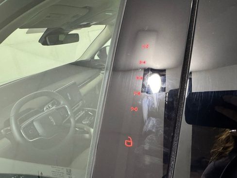 New 2026 Lincoln Nautilus Premier w/ Equipment Group 102A image 28