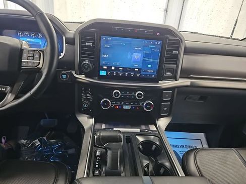 Used 2024 Ford F150 Platinum image 17
