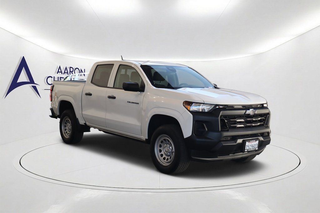 Used 2023 Chevrolet Colorado W/T w/ WT Convenience Package RWD image 3