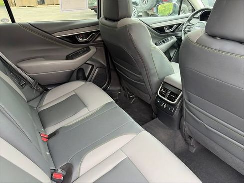 Used 2024 Subaru Outback Onyx Edition XT AWD/4WD image 7