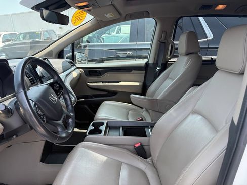Used 2019 Honda Odyssey EX-L image 11