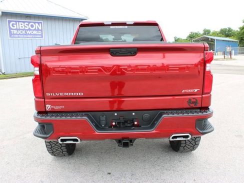 Used 2026 Chevrolet Silverado 1500 RST w/ Z71 Off-Road Package AWD/4WD image 9