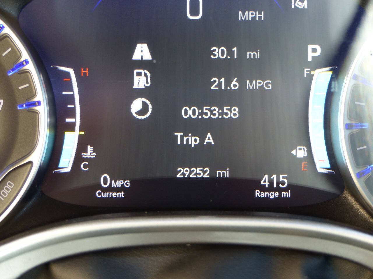 Used 2025 Chrysler Pacifica Select FWD image 51