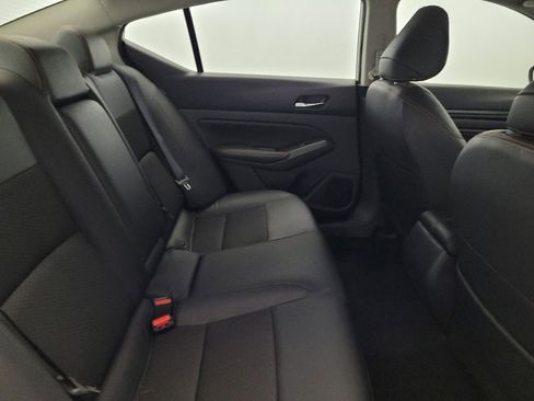 Used 2022 Nissan Altima 2.5 SR AWD/4WD image 19