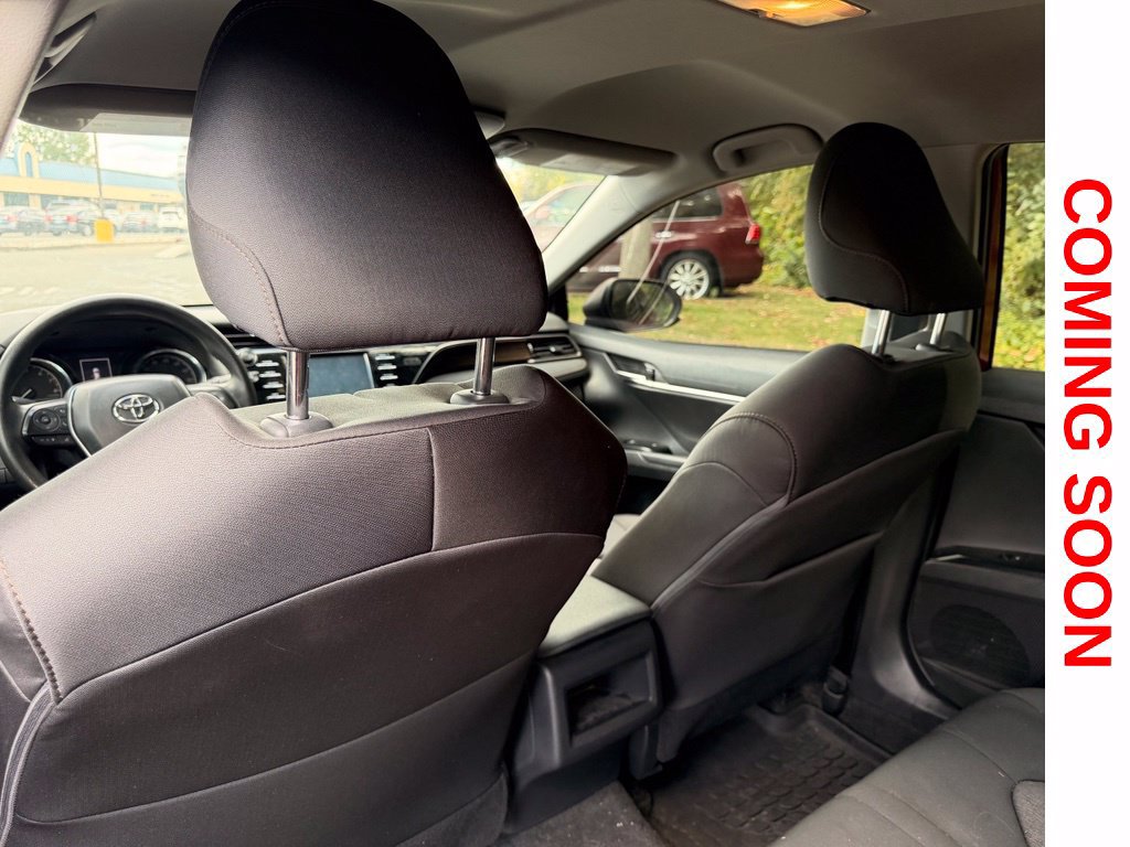Used 2020 Toyota Camry LE FWD image 11