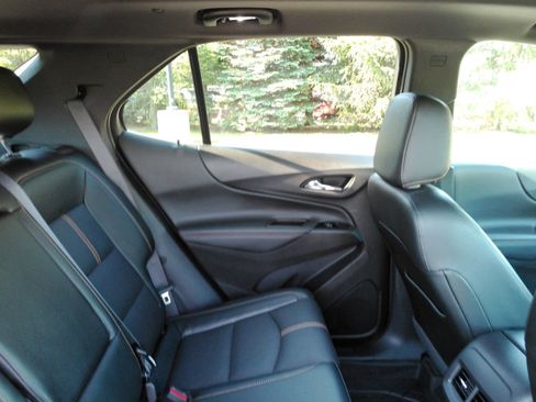 Certified 2024 Chevrolet Equinox Premier AWD/4WD image 18