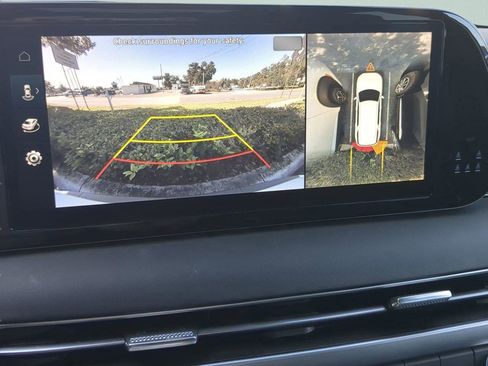 Used 2025 Hyundai Palisade Calligraphy image 19