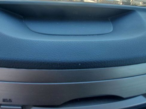 Used 2011 Subaru Outback 2.5i Premium image 16