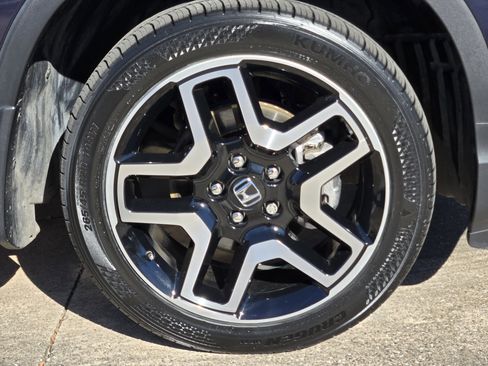 Used 2023 Honda Passport Elite image 13