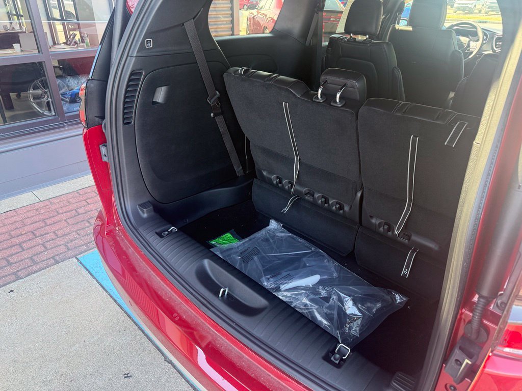 New 2027 Chrysler Pacifica Select FWD image 15