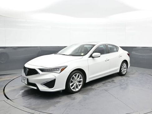 Used 2019 Acura ILX image 1