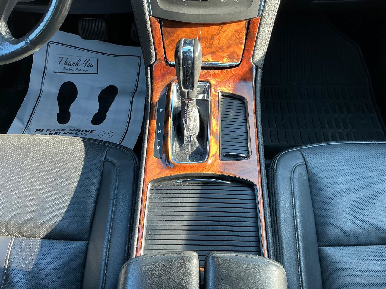 Used 2013 Lincoln MKS AWD image 19