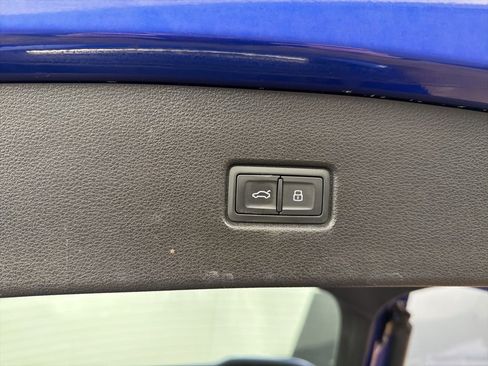 Used 2021 Audi Q5 2.0T Premium image 36