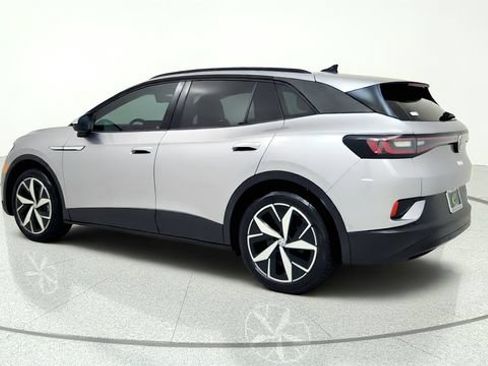 Used 2023 Volkswagen ID.4 S RWD image 6
