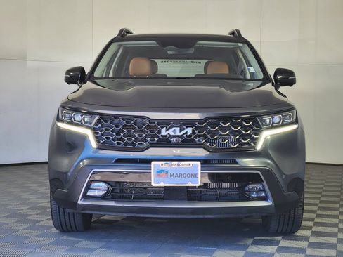 Used 2022 Kia Sorento SX Prestige w/ Rust Color Package AWD/4WD image 2