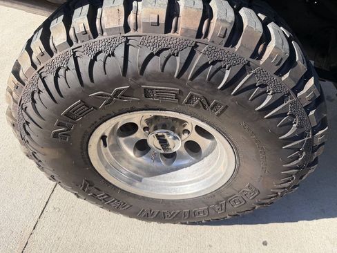 Used 1995 Ford Bronco XLT AWD/4WD image 15