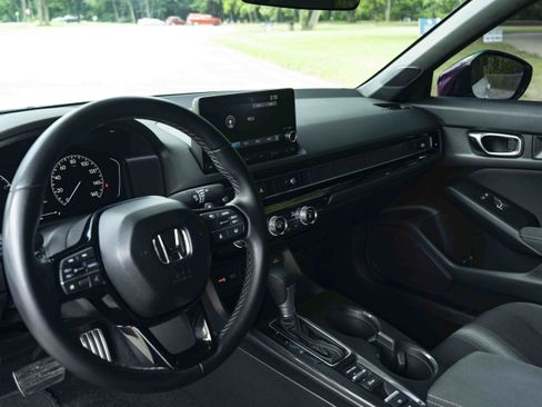 Certified 2025 Honda Civic Sport image 16