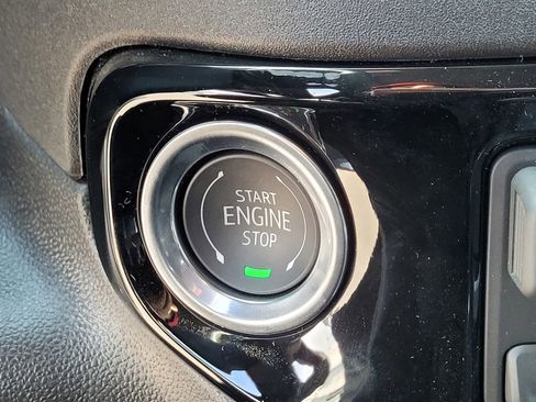 New 2026 GMC Sierra 1500 Elevation image 19