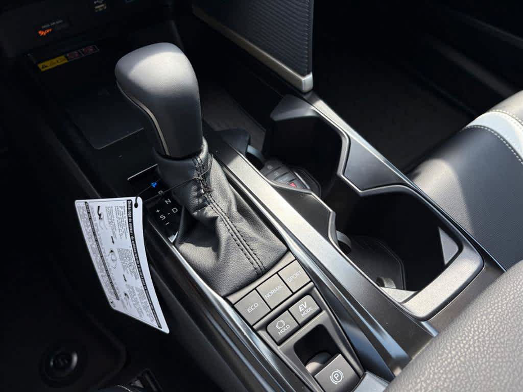 Used 2026 Toyota Camry SE w/ Convenience Package FWD image 19